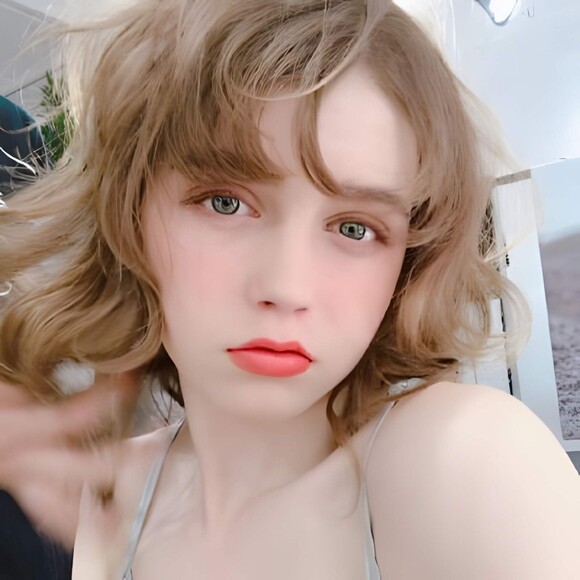 1uhqc157hqj2